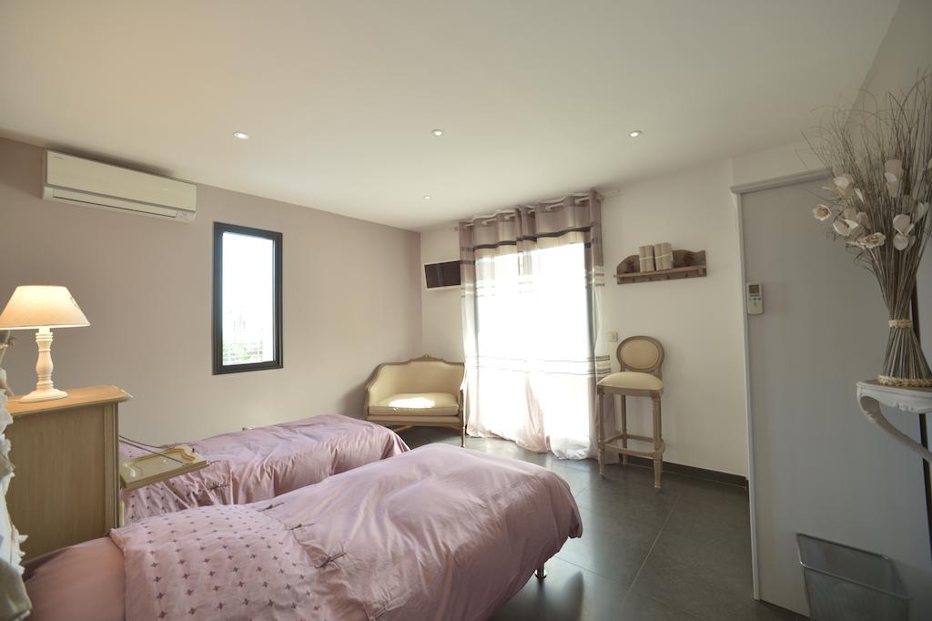 كافالير سور مير Villa Louancelie B&B الغرفة الصورة