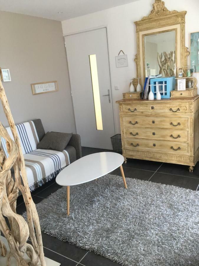 كافالير سور مير Villa Louancelie B&B المظهر الخارجي الصورة